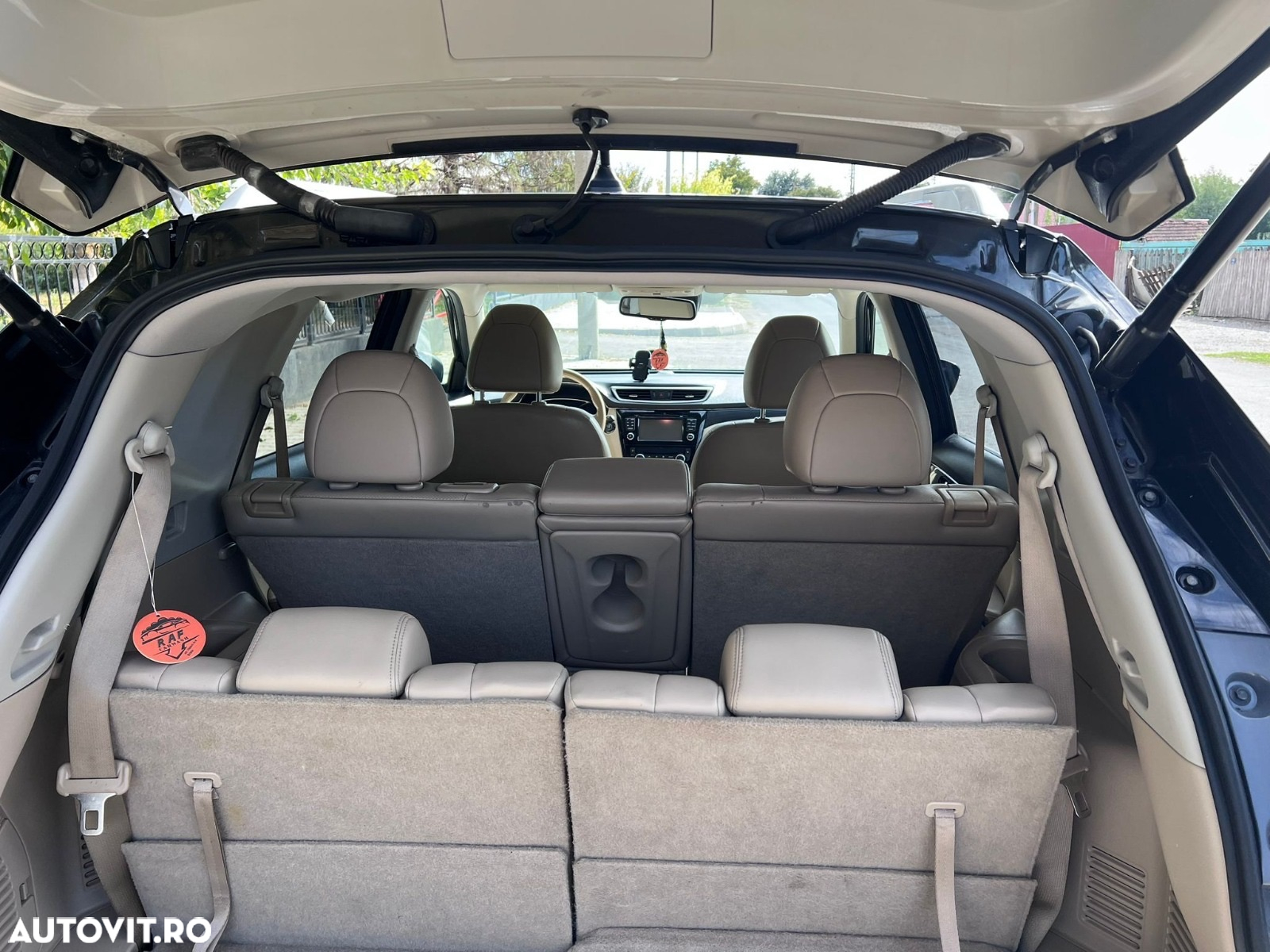 Nissan X-Trail 1.6L dCI Start/Stop XTRONIC Tekna Aut. - 10