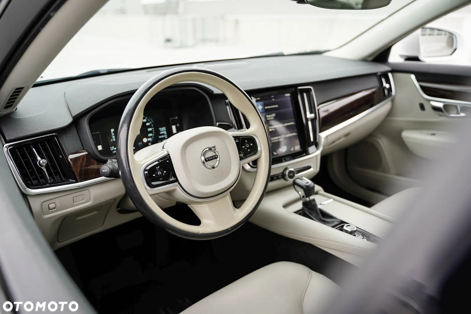 Volvo S90 T5 Inscription - 31