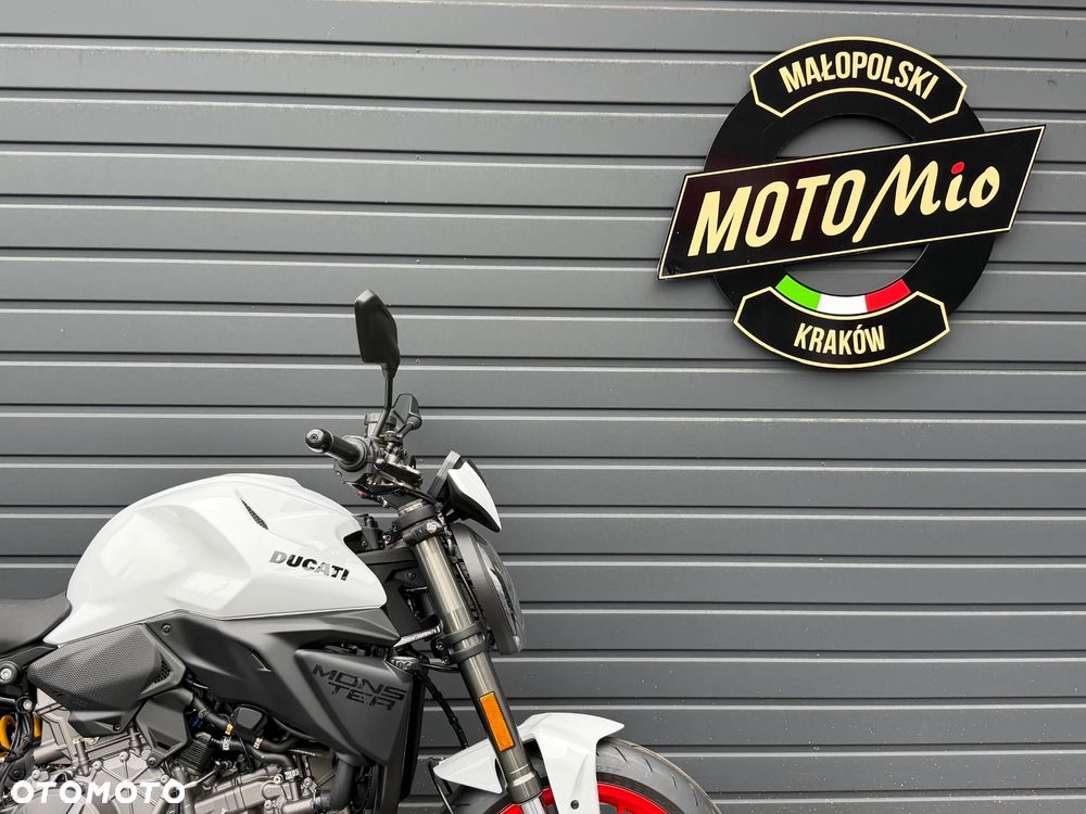Ducati Monster - 5