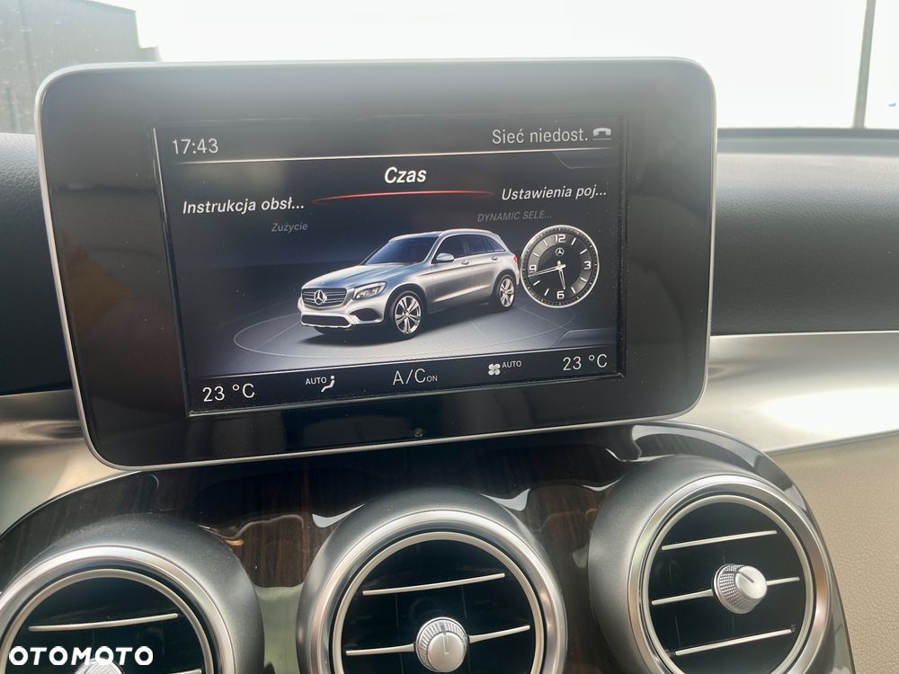 Mercedes-Benz GLC 300 4Matic 9G-TRONIC - 16