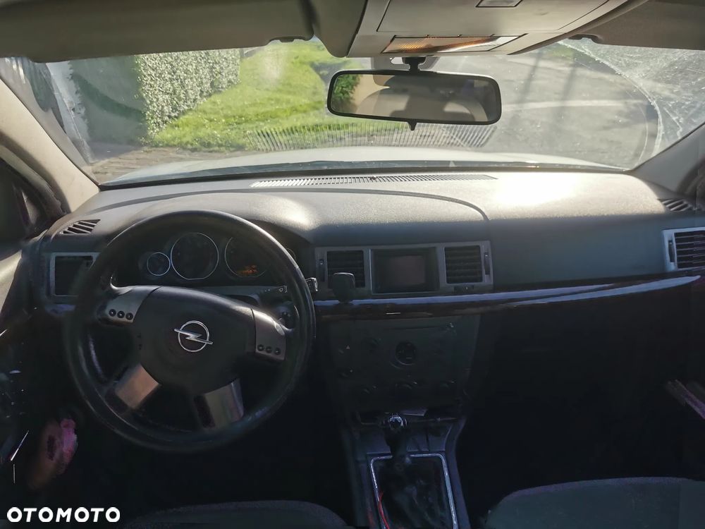 Opel Vectra 2.2 DTI Comfort - 11