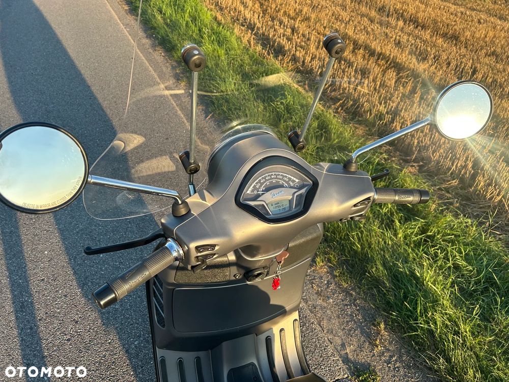 Vespa GTS - 10