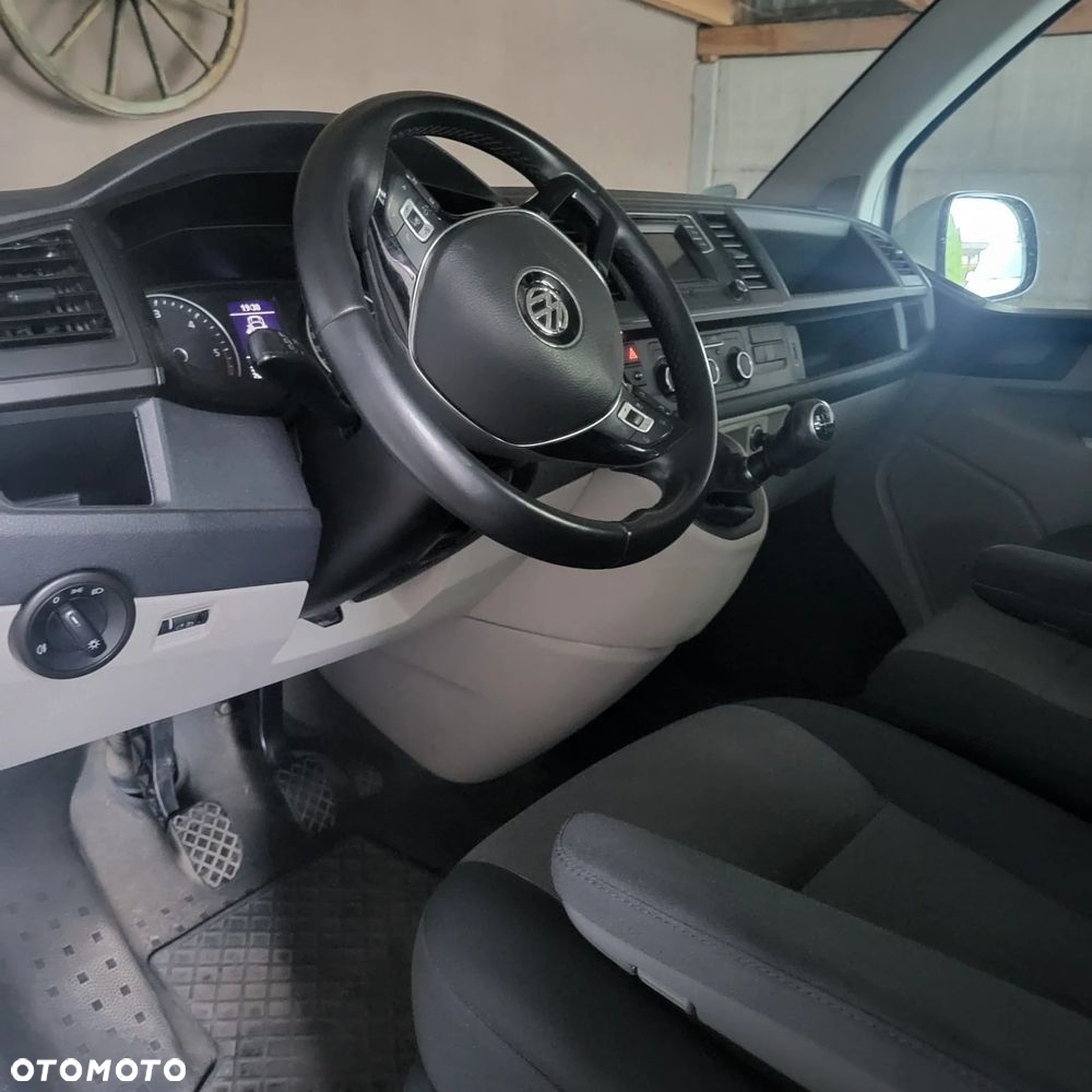 Volkswagen Transporter T6 TDI L2H1 - 9