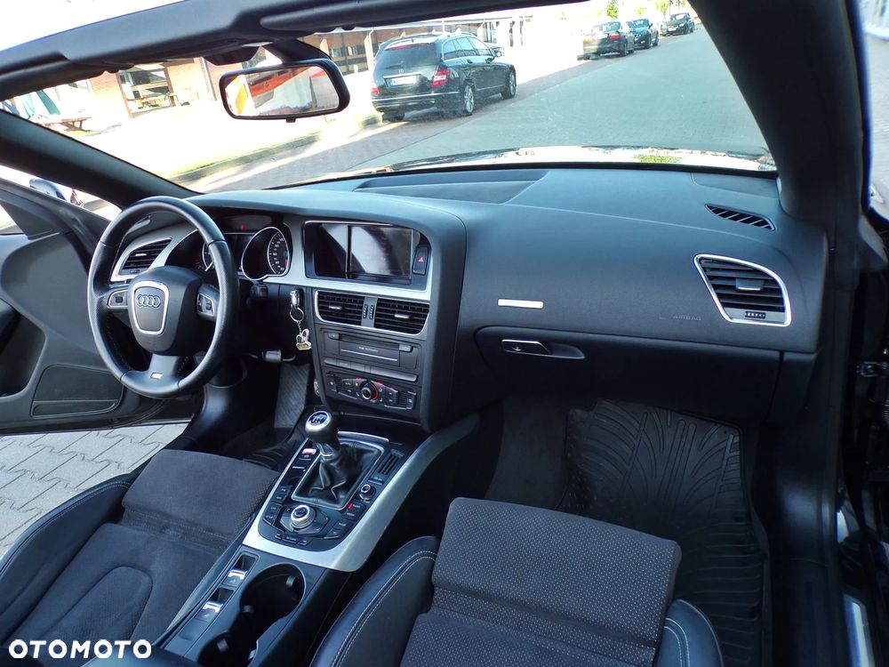 Audi A5 Cabrio - 26