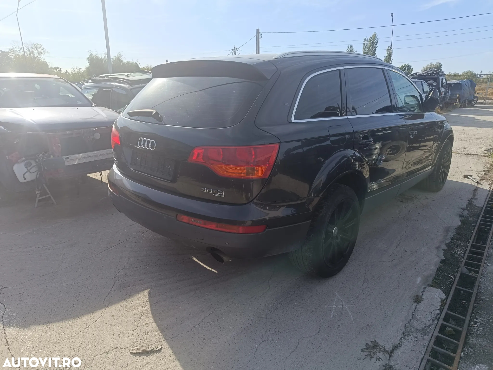 Dezmembrez Audi Q7 3.0tdi BUG fabricație 2007 - 13