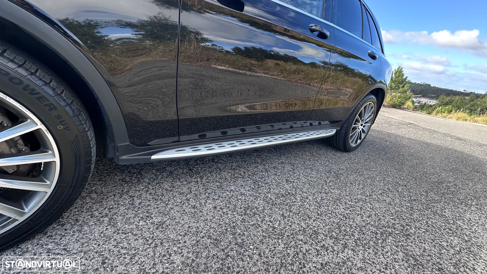 Mercedes-Benz GLC 250 d Coupe 4Matic 9G-TRONIC AMG Line - 32