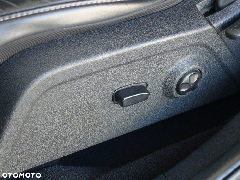 Fiat Freemont 2.0 Multijet Lounge AWD - 16