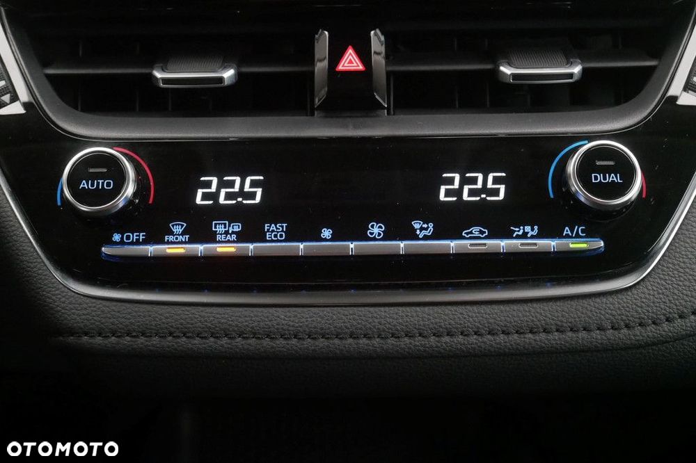 Toyota Corolla - 19
