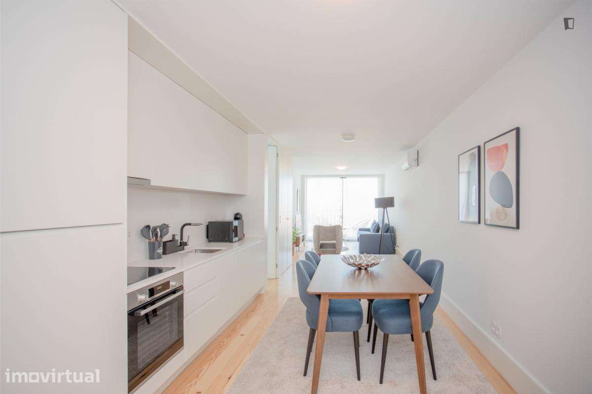 Apartamento com 1 quartos - localizado em Cedofeita Porto - Grande imagem: 4/30