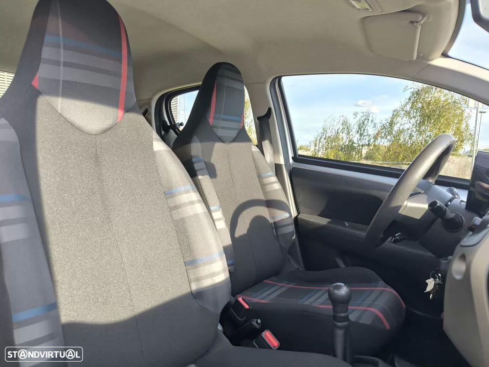 Peugeot 108 1.2 VTi Allure - 15