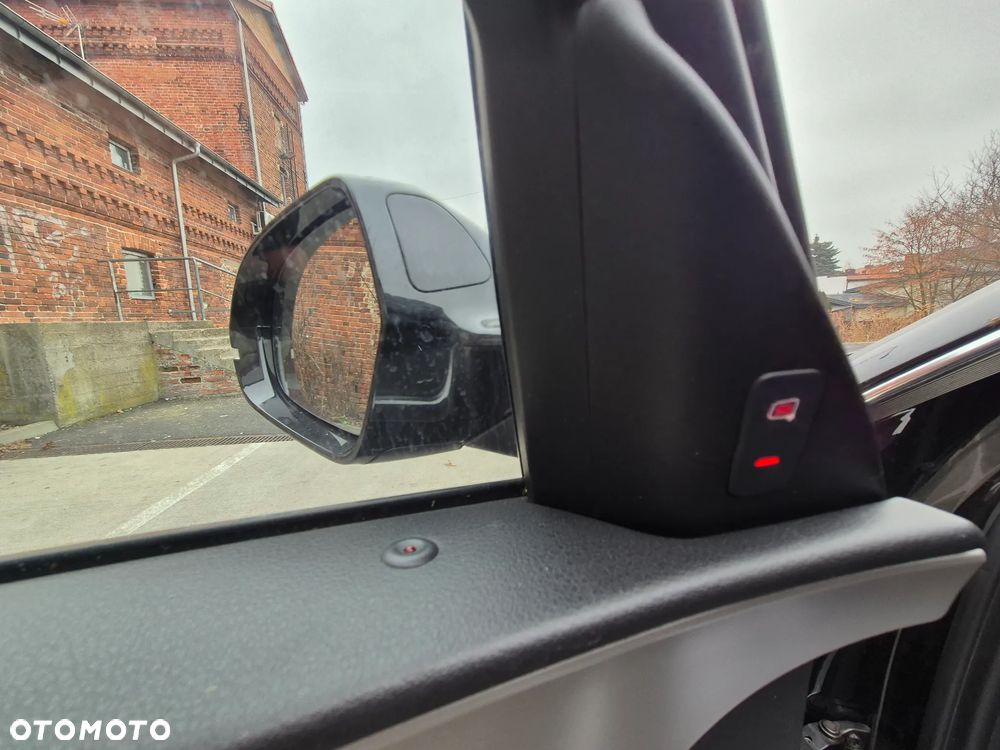 Audi A6 Avant 3.0 TDI quattro S tronic - 18