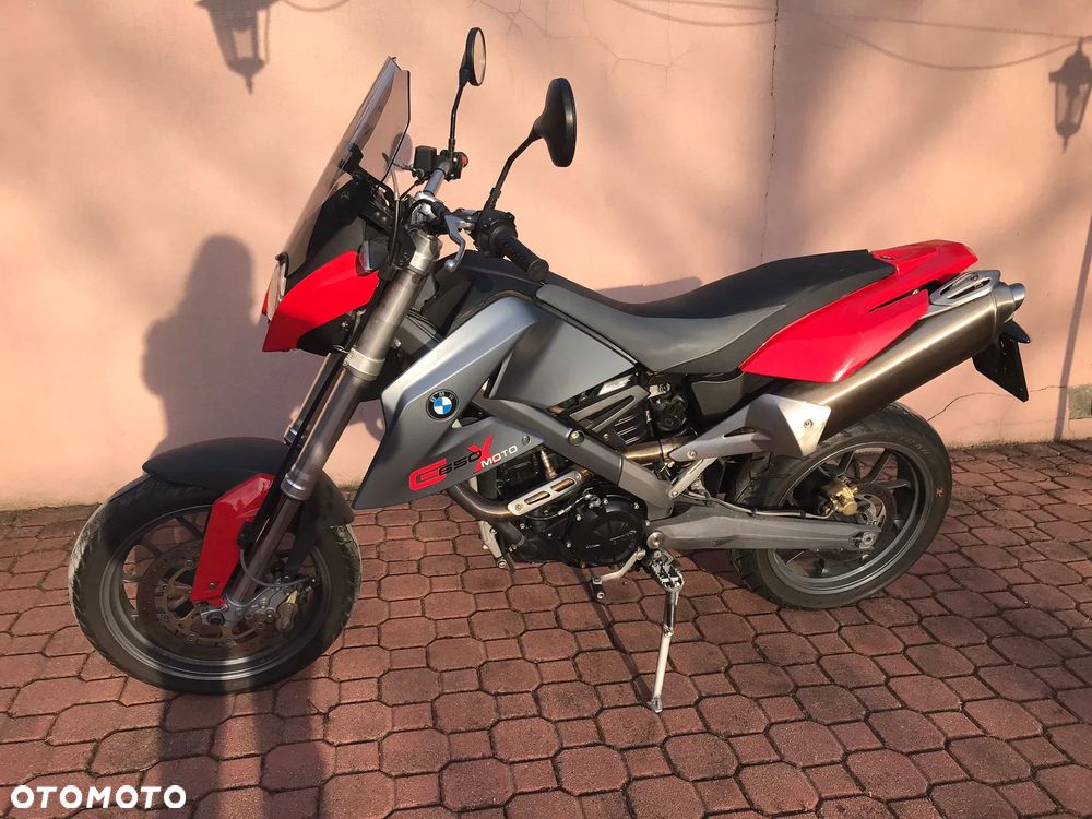 BMW G - 8