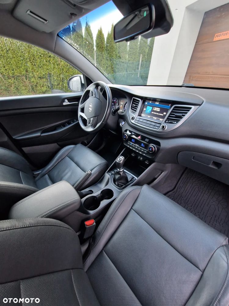 Hyundai Tucson blue 1.7 CRDi 2WD Passion Plus - 9