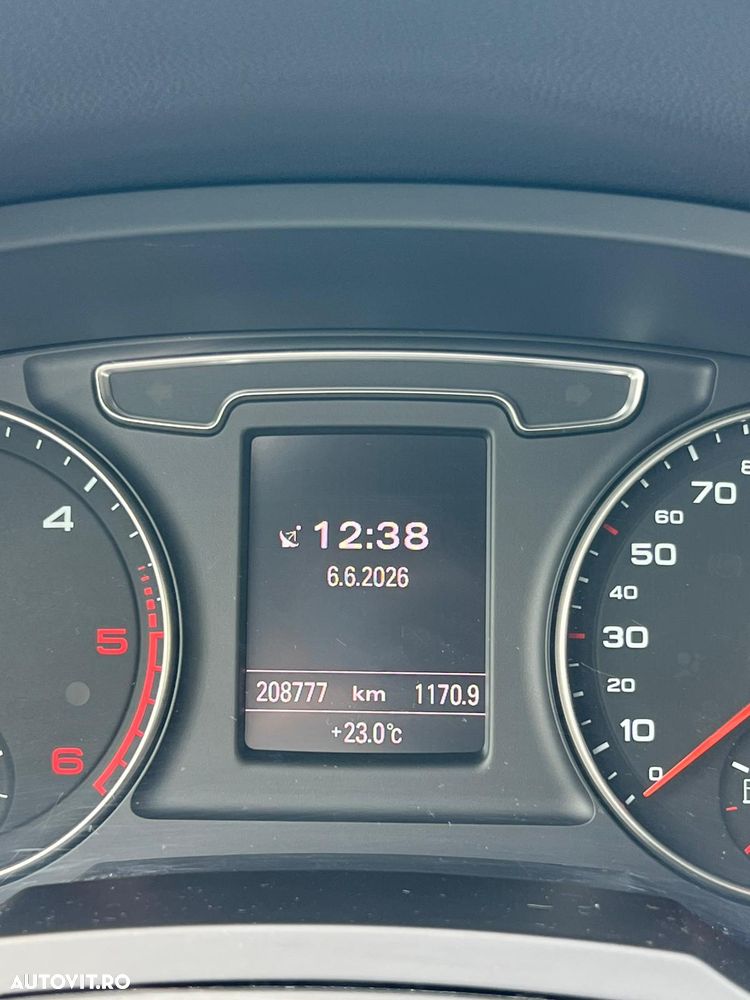 Audi Q3 2.0 TDI Quattro Stronic - 7