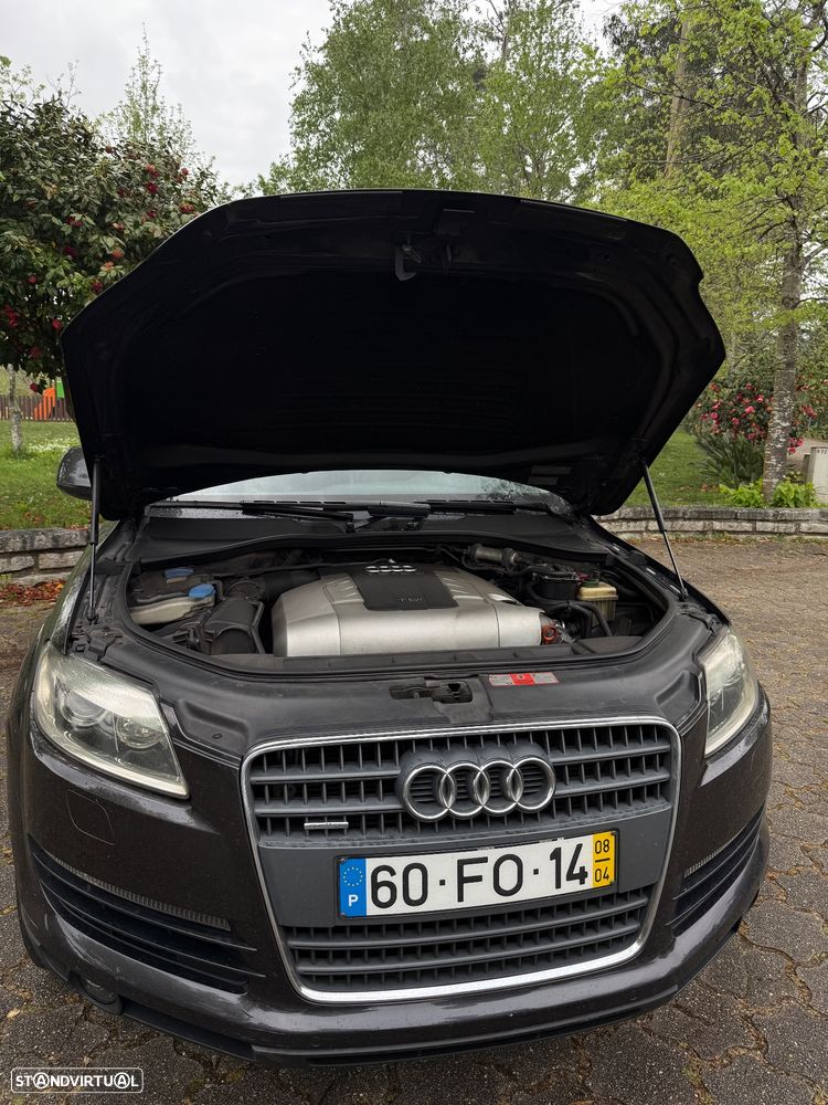 Audi Q7 3.0 V6 TDi quattro Tiptronic - 4