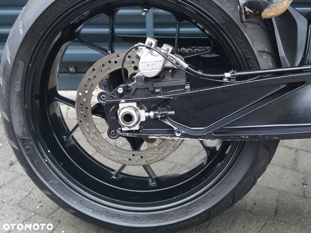 KTM Duke 790 - 19