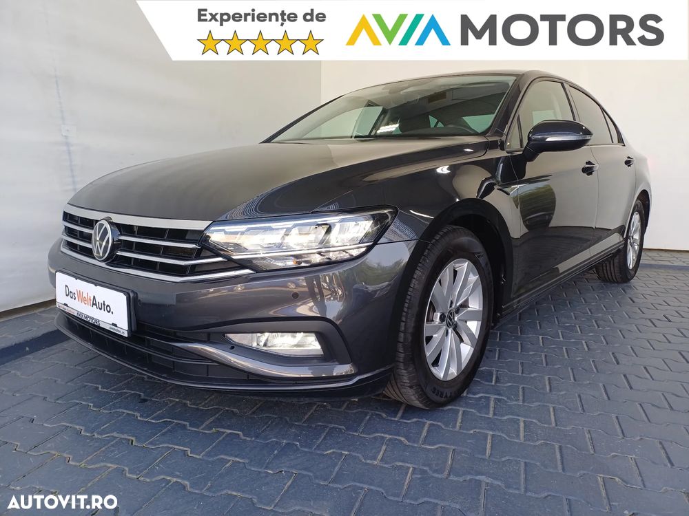 Volkswagen Passat 1.5 TSI ACT DSG Trendline - 2
