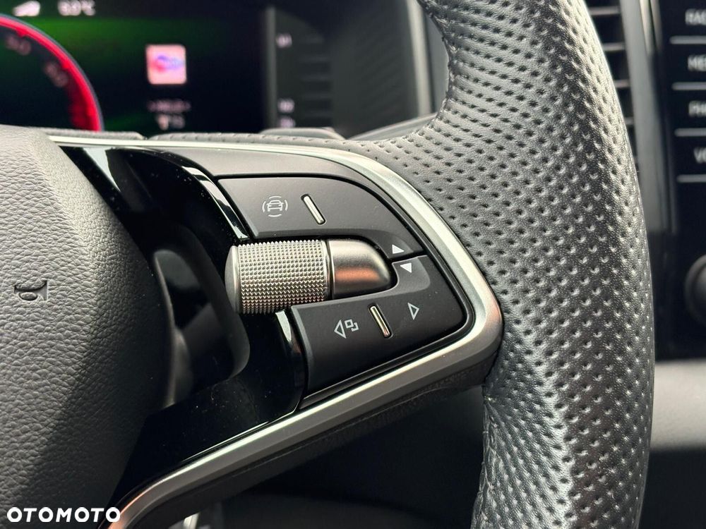 Skoda Karoq 1.5 TSI ACT Sportline DSG - 26
