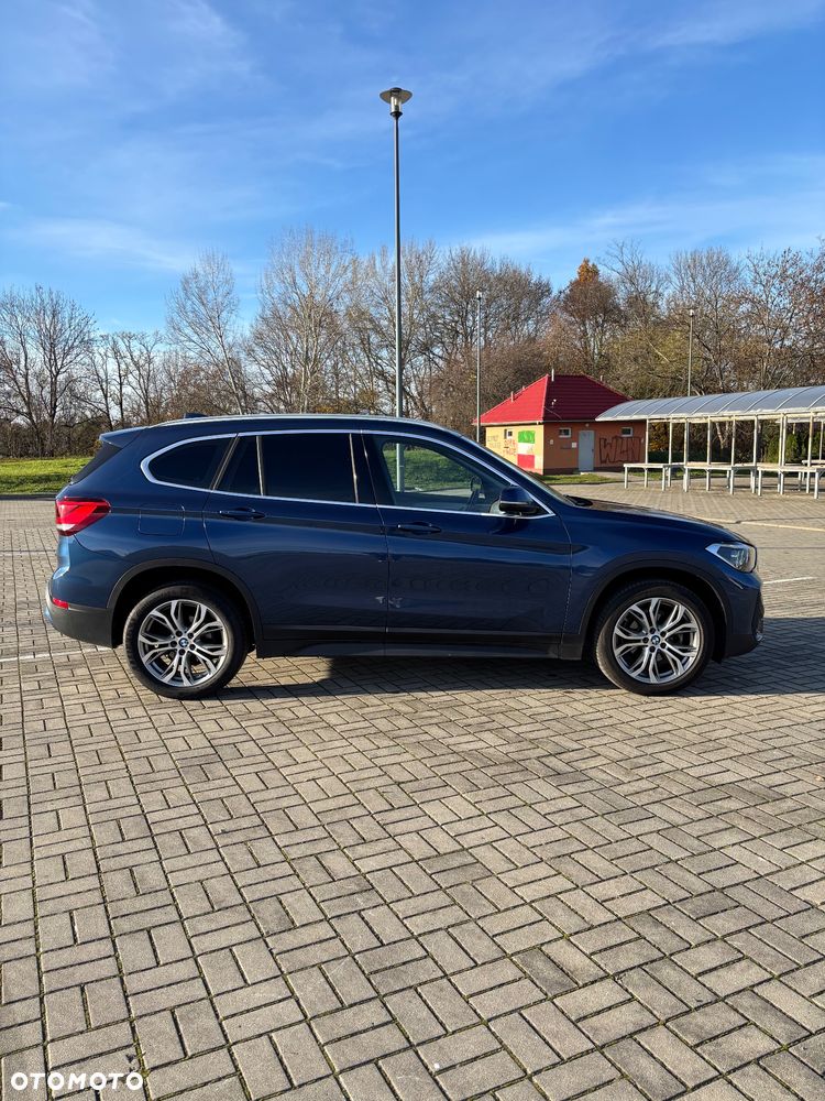 BMW X1 sDrive16d - 4