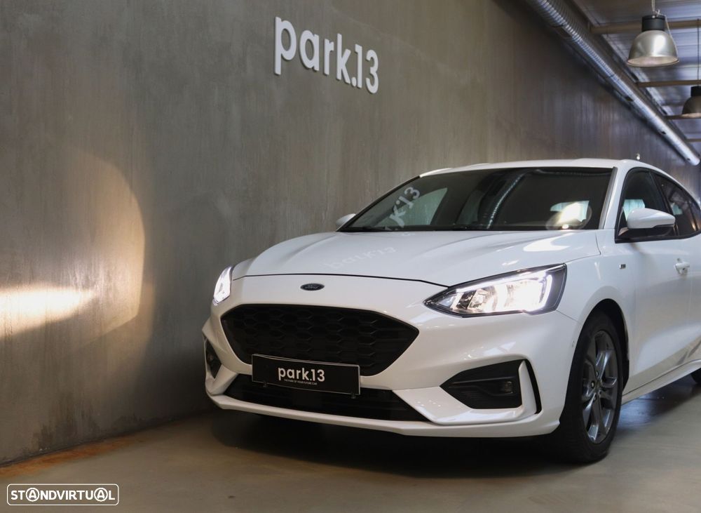 Ford Focus 1.0 EcoBoost ST-Line - 42