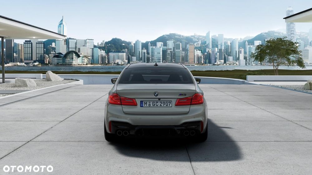 BMW M5 - 5