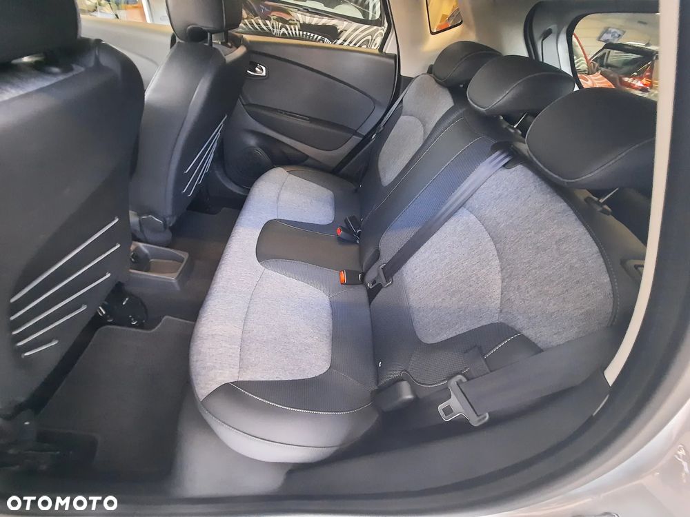Renault Captur TCe 150 EDC GPF INTENS - 10
