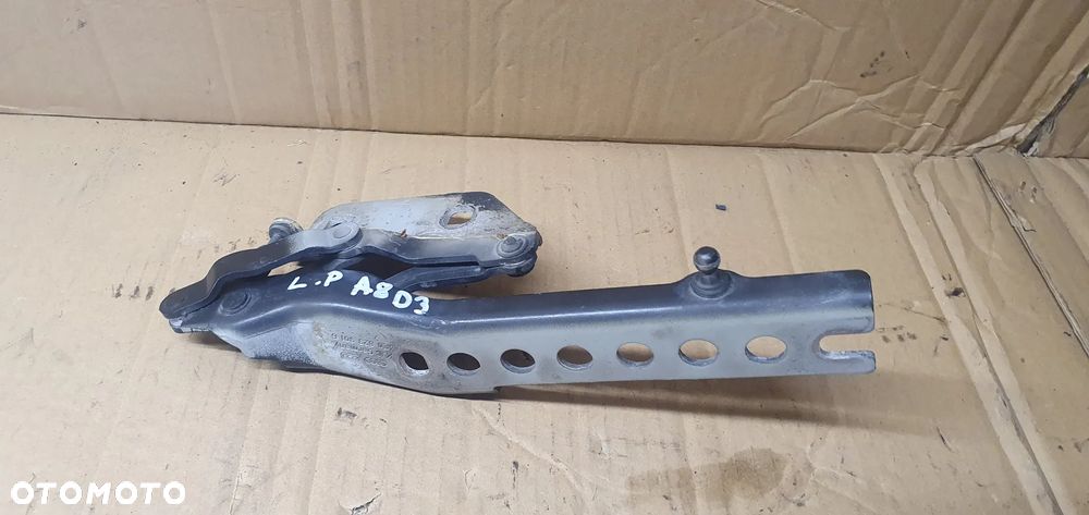 Zawias maski lewy przód Audi A8 D3 4E0823301G - 4