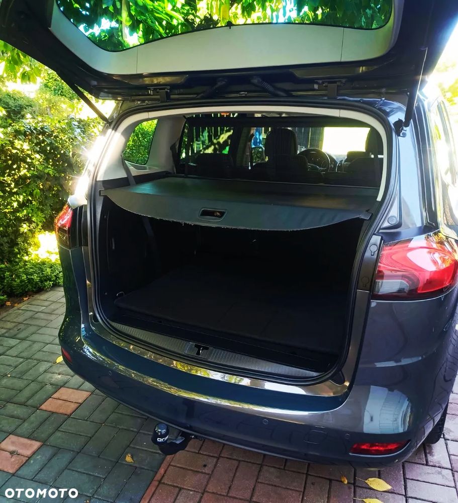 Opel Zafira - 19