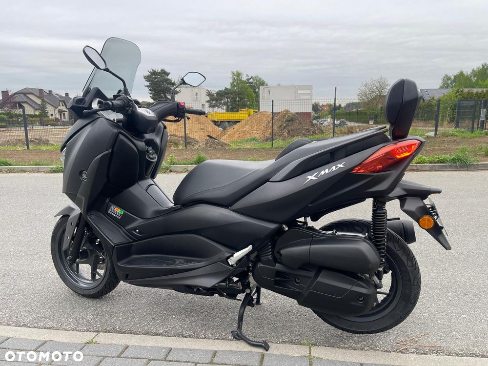 Yamaha X-max - 7