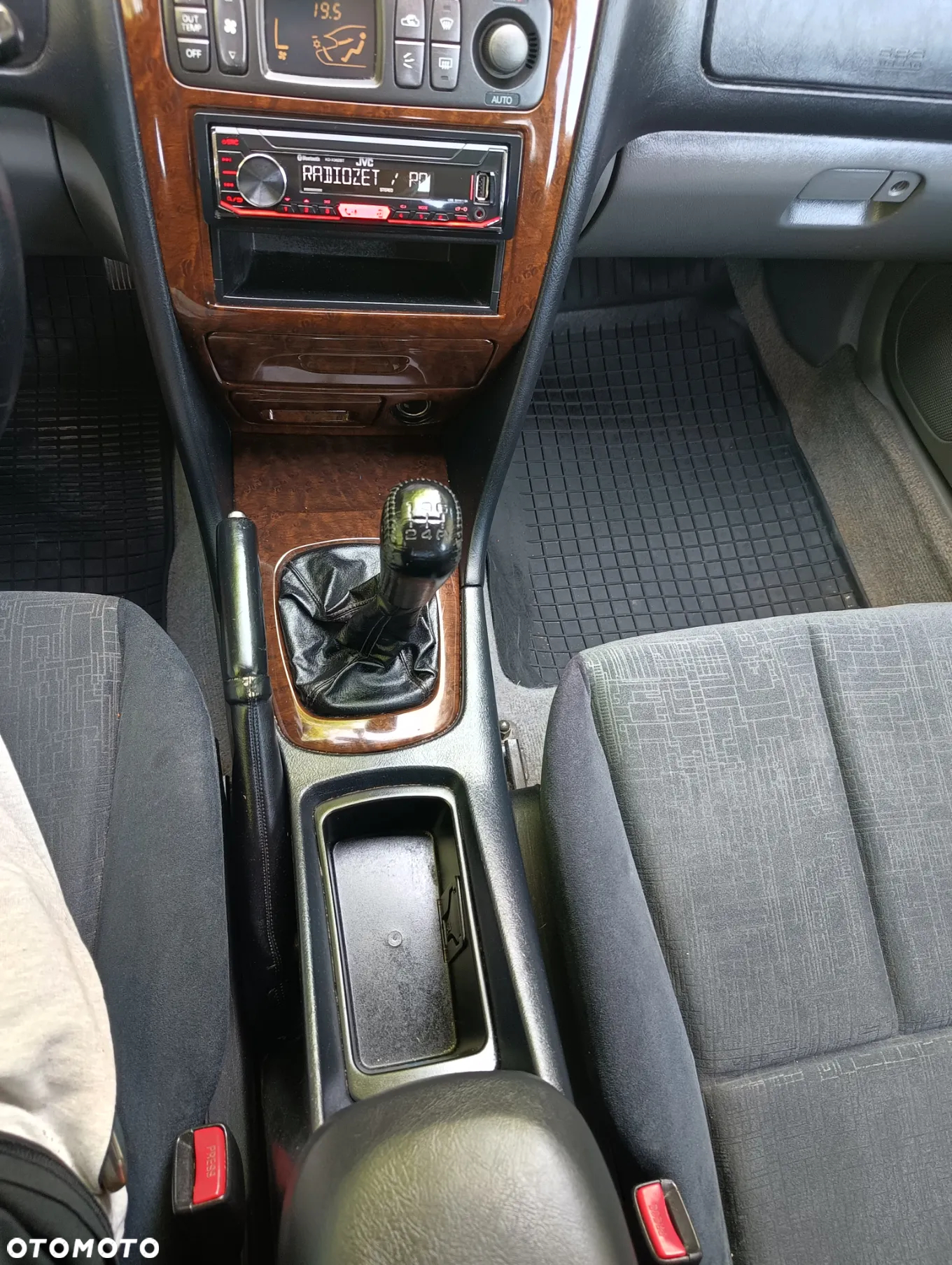 Mitsubishi Galant 2.0 Elegance - 19