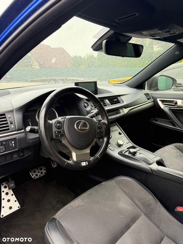 Lexus CT - 5