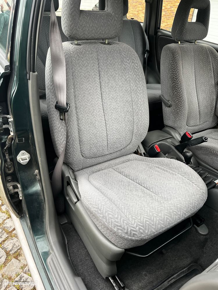 Suzuki Grand Vitara Metal Top 2.0 TDi - 14