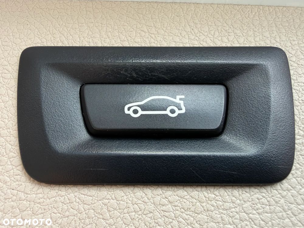 BMW Seria 3 316d Edition M Sport Shadow - 31