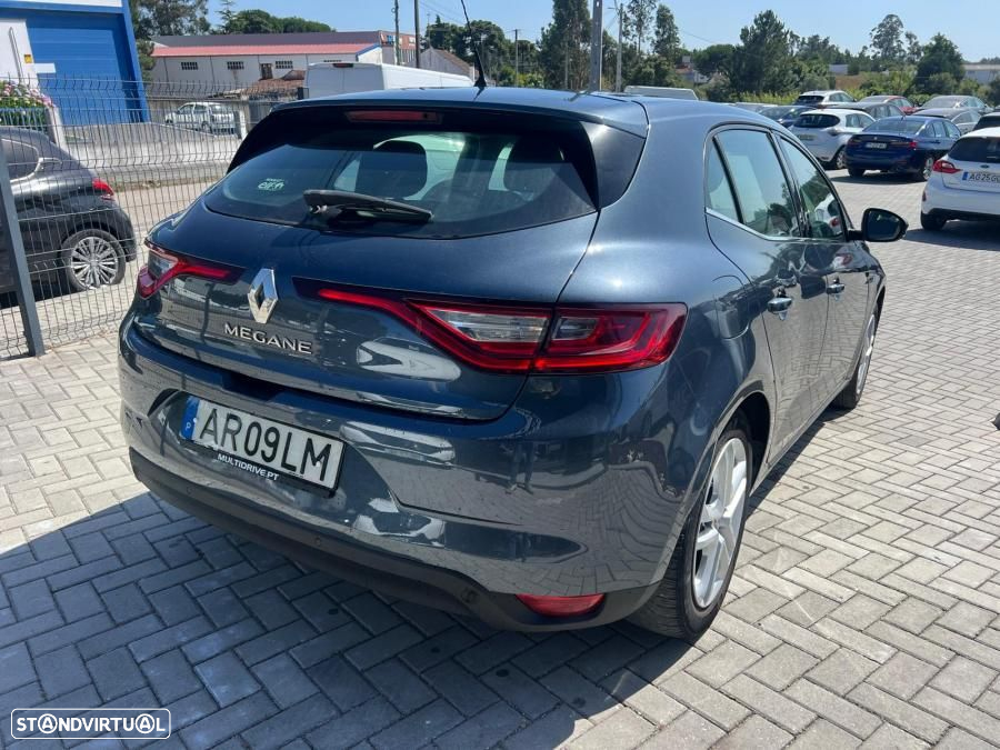 Renault Mégane - 4