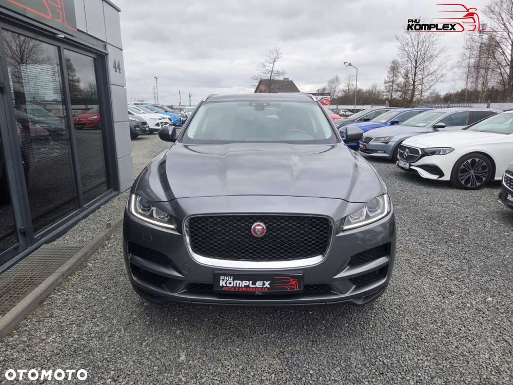 Jaguar F-Pace - 3