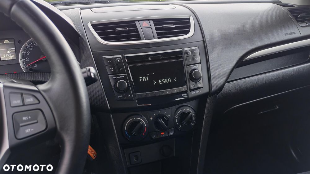 Suzuki Swift 1.2 4x4 Club - 32