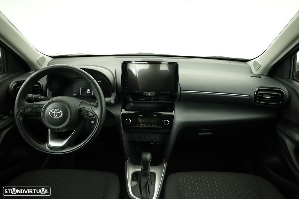 Toyota Yaris Cross 1.5 HDF Comfort - 8