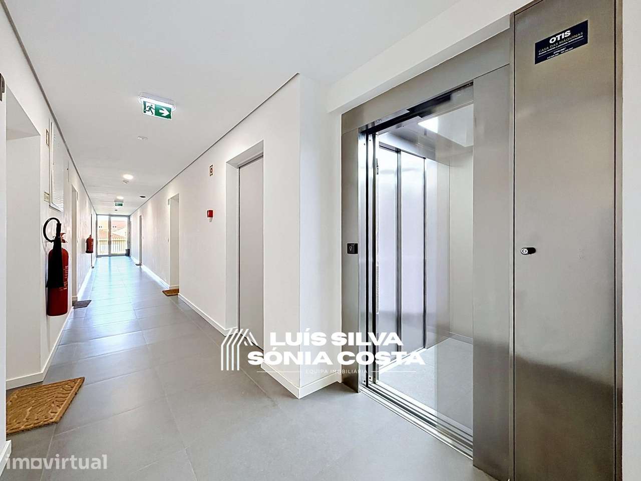 Apartamento T1 c/ Varandas, Garagem & Piscina no Prestigiado... - Grande imagem: 2/25