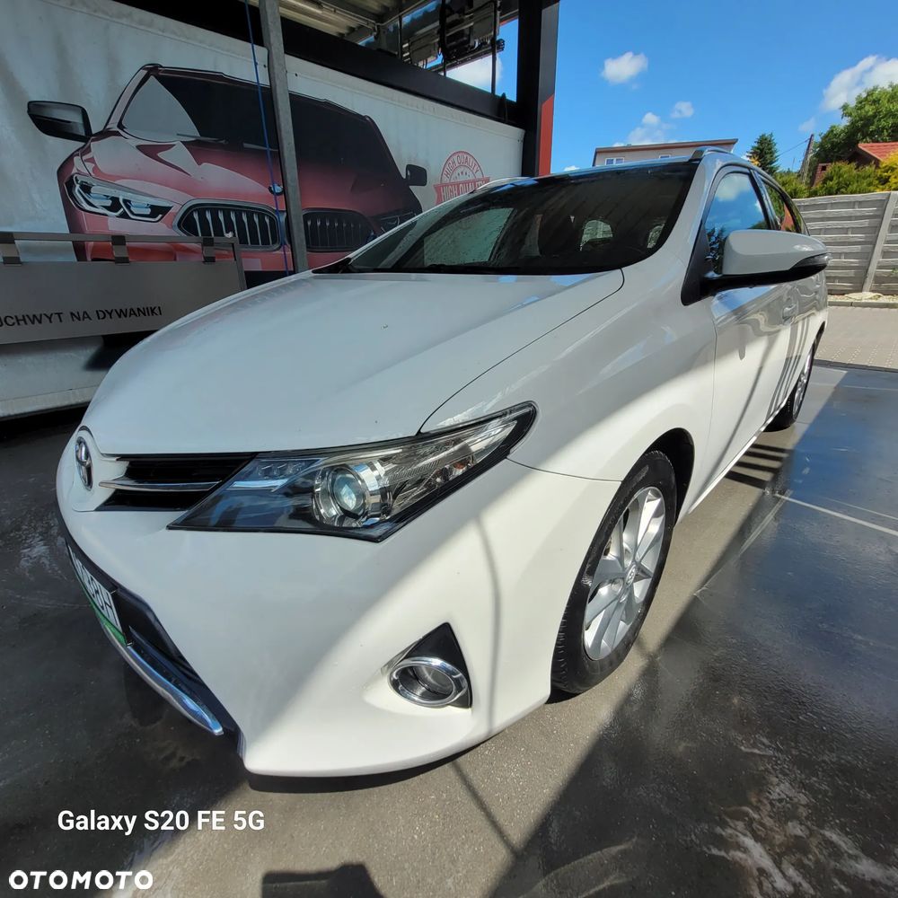 Toyota Auris 1.4 D-4D - 6
