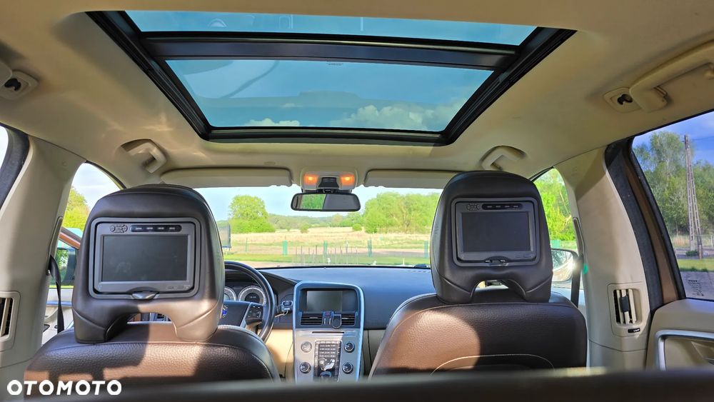 Volvo XC 60 D5 AWD Summum - 20