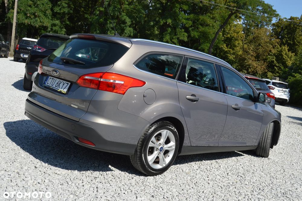 Ford Focus - 23