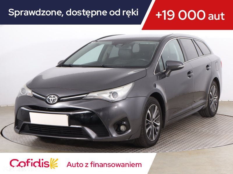 Toyota Avensis - 2