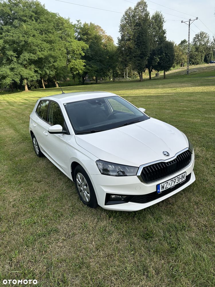 Skoda Fabia 1.0 Essence - 22