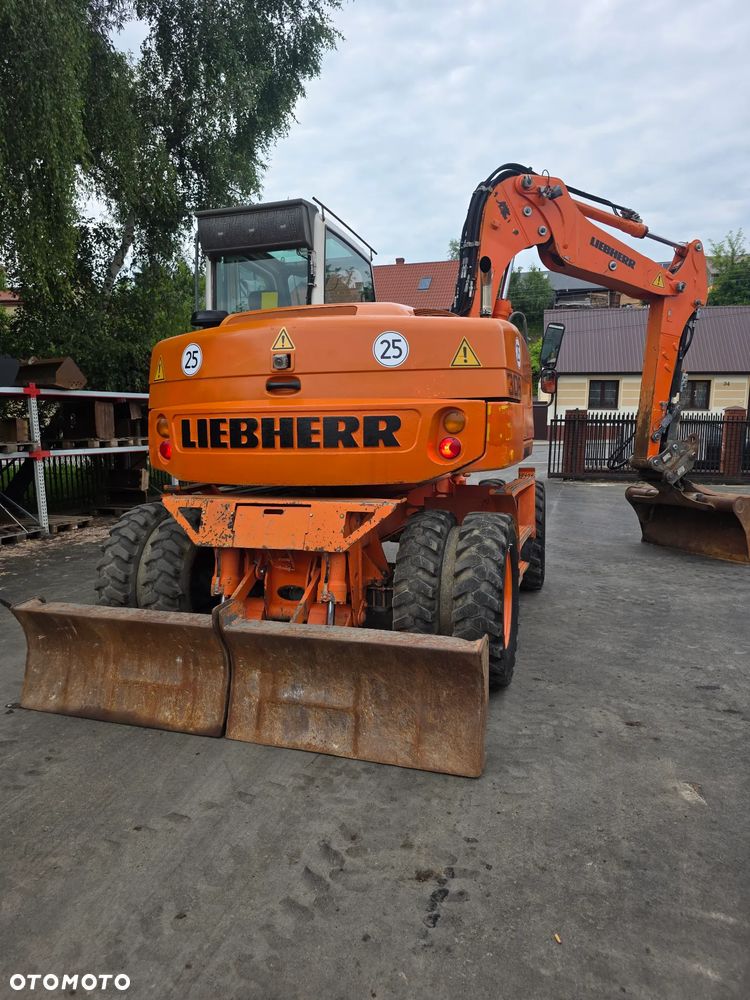 Liebherr A309 Litronic - 11