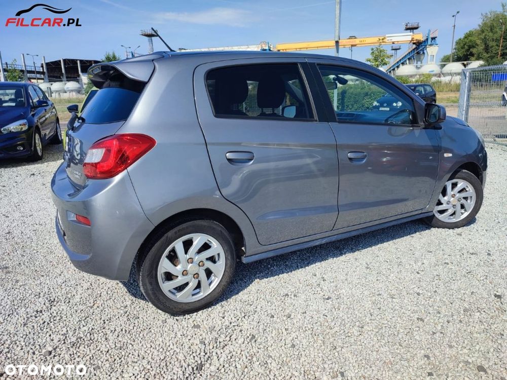 Mitsubishi Space Star - 18