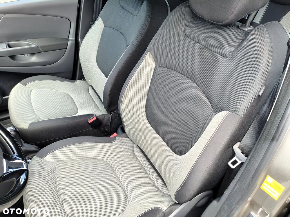 Renault Captur - 14