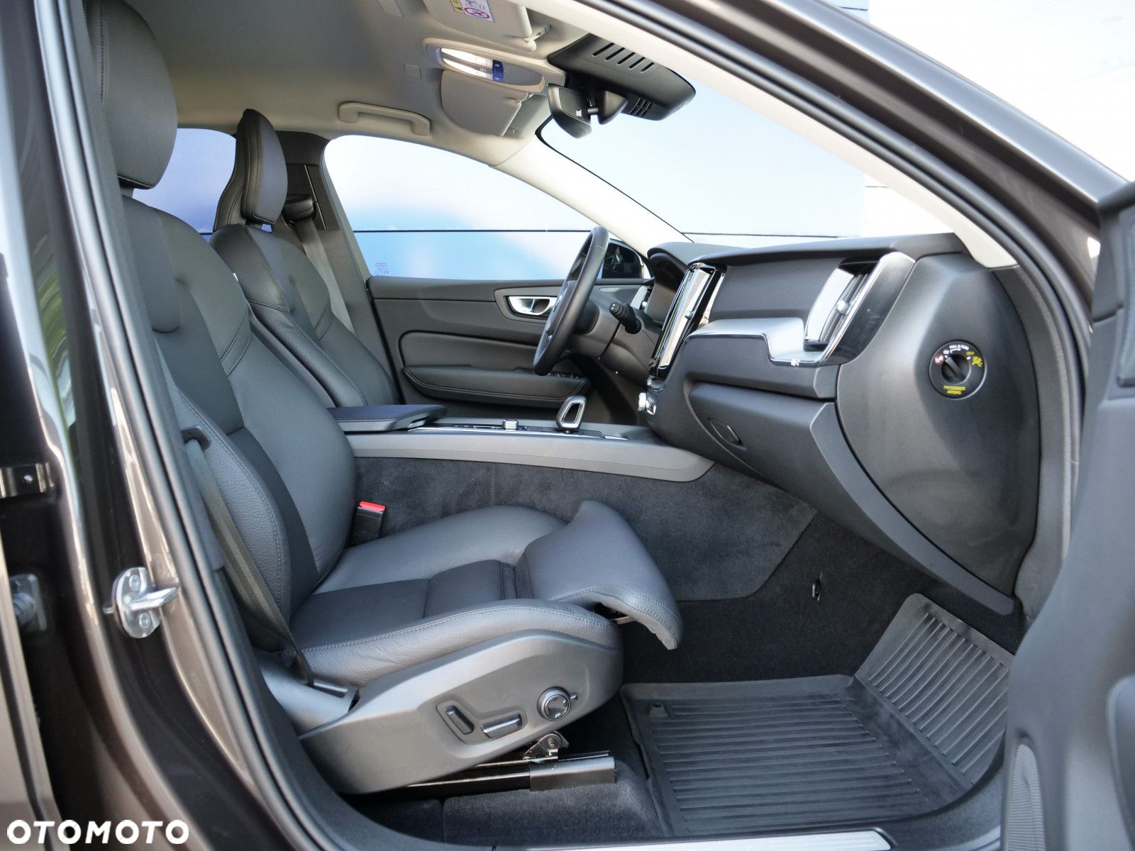 Volvo XC 60 - 29