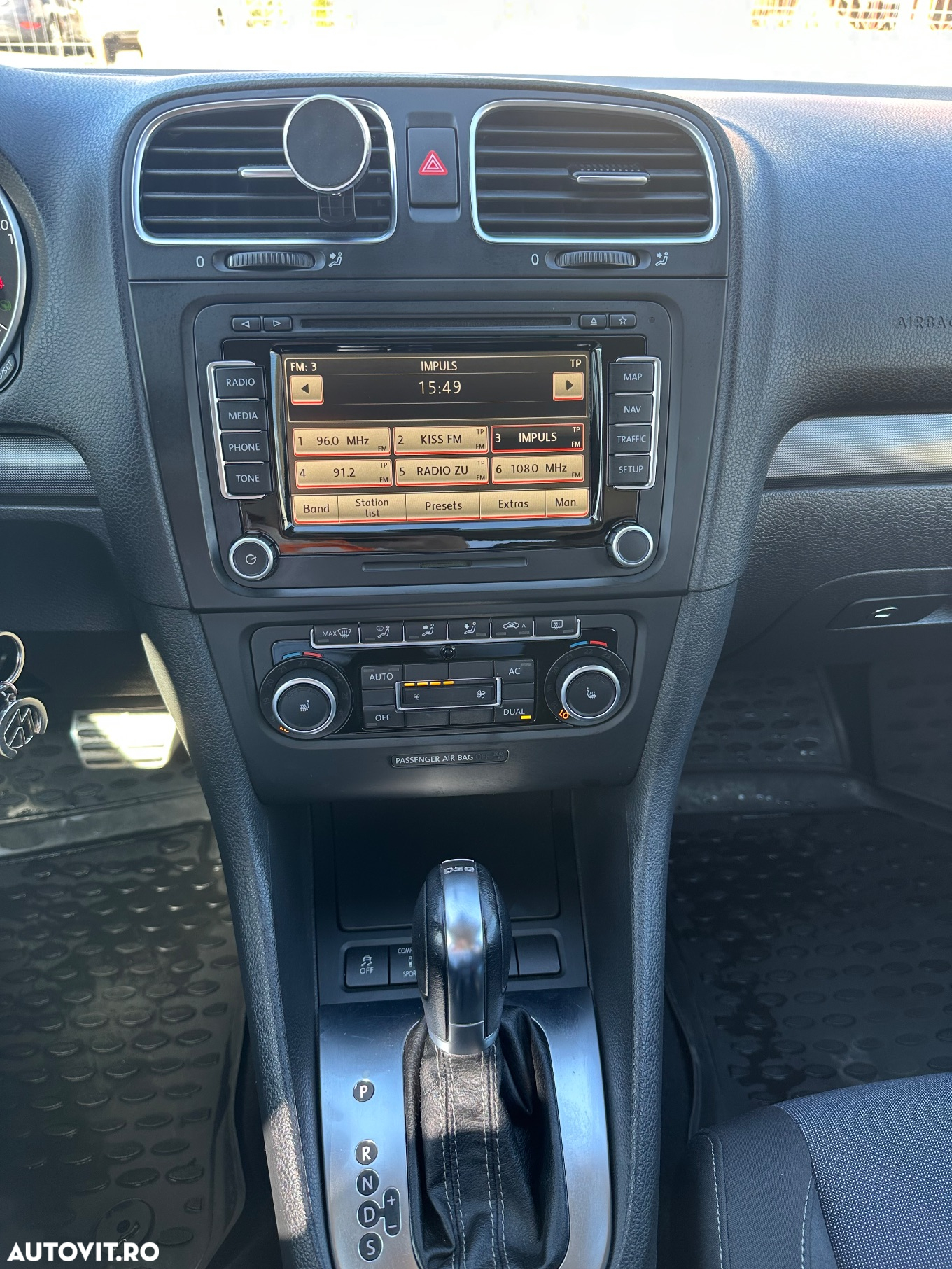 Volkswagen Golf 1.6 TDI BlueMotion Technology DPF Comfortline DSG - 13