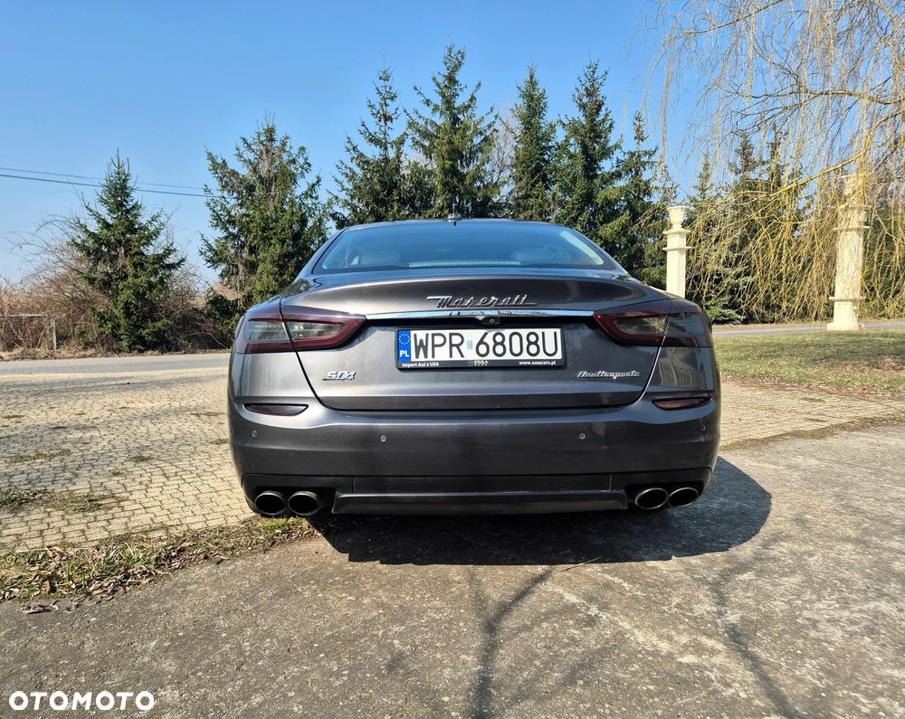 Maserati Quattroporte Q4 GranSport S - 7