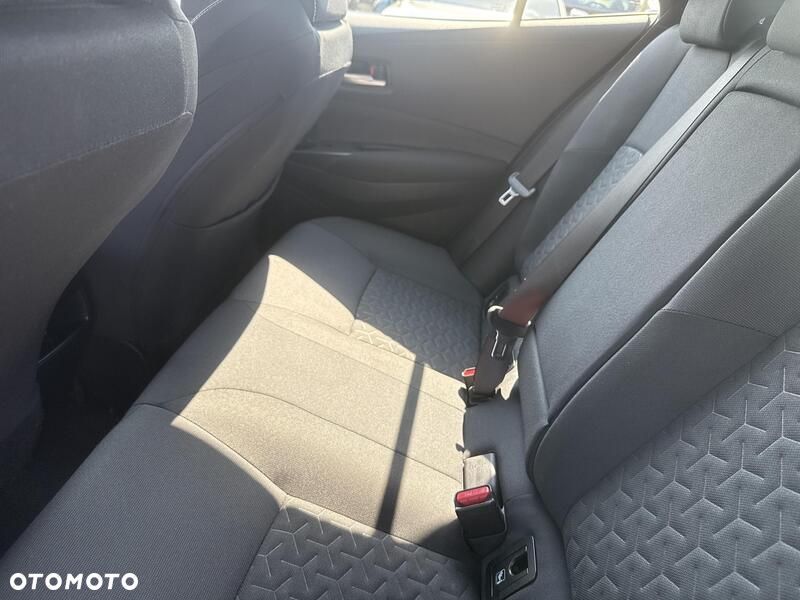 Toyota Corolla 1.8 Hybrid GPF Comfort - 18